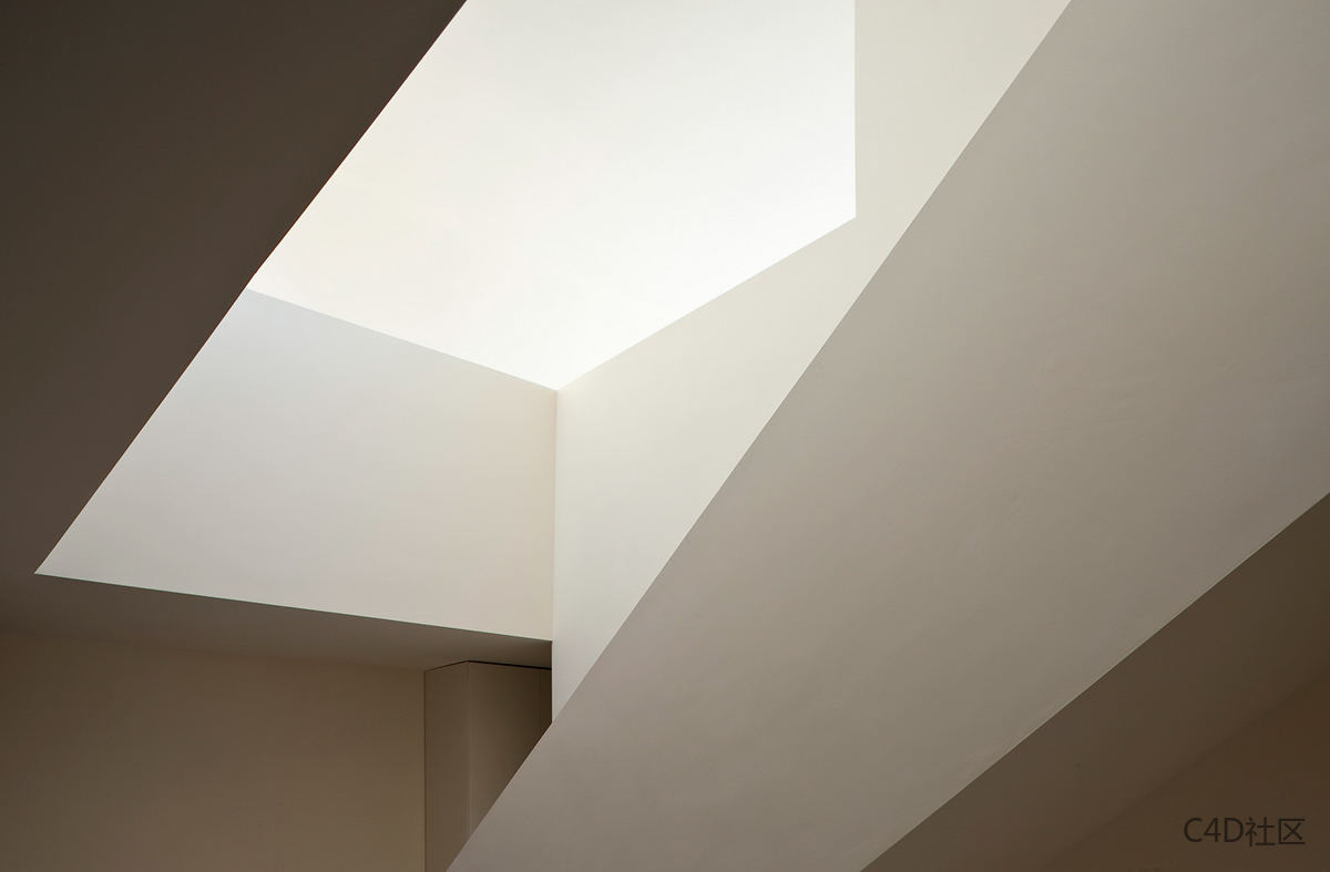 城堡俯瞰山腰上的房子-behance-Fran Silvestre Arquitectos