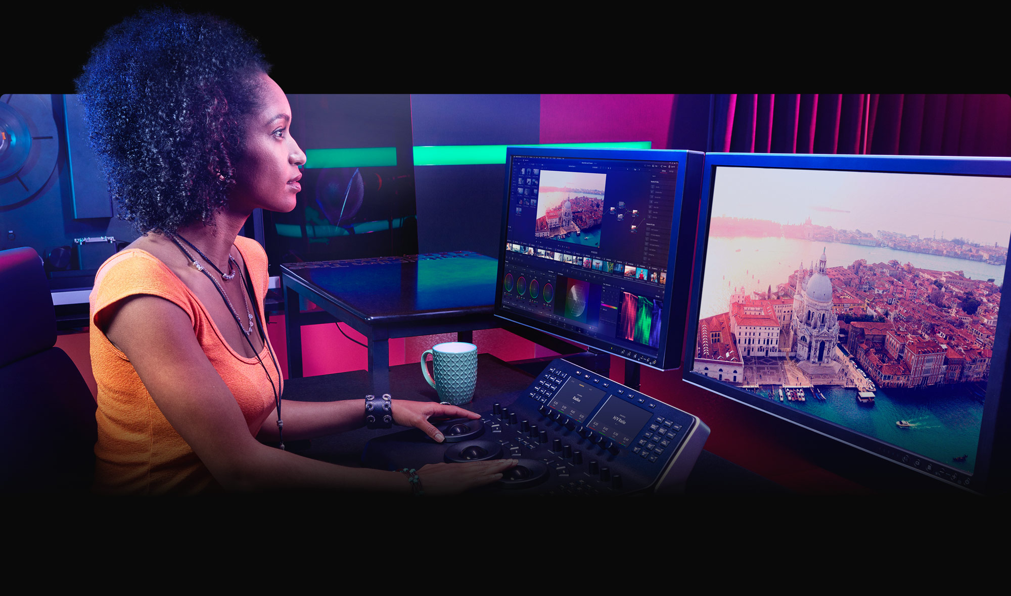 DaVinci Resolve Studio v20.2.3.6 视频调色软件