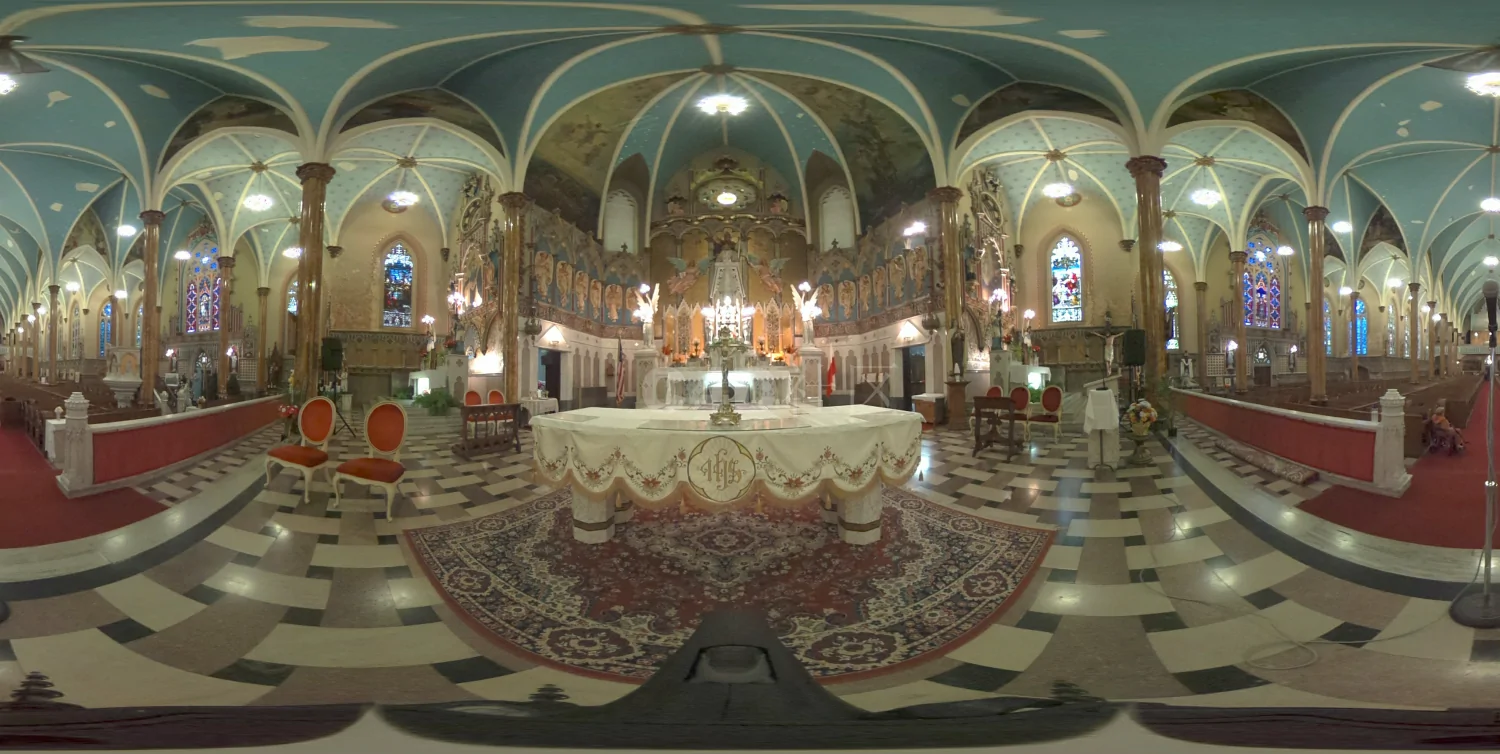 Detroit_Church_Altar